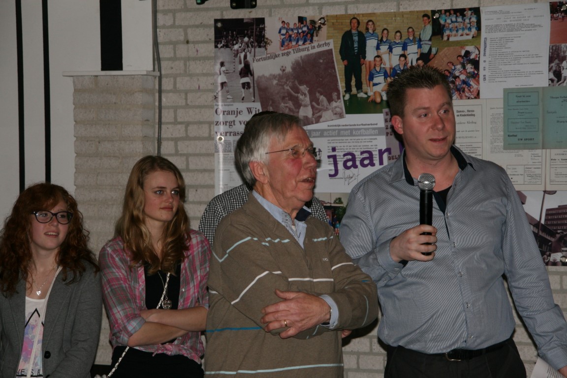 2e deel jubilarissenavond 15 maart 2013 039.JPG